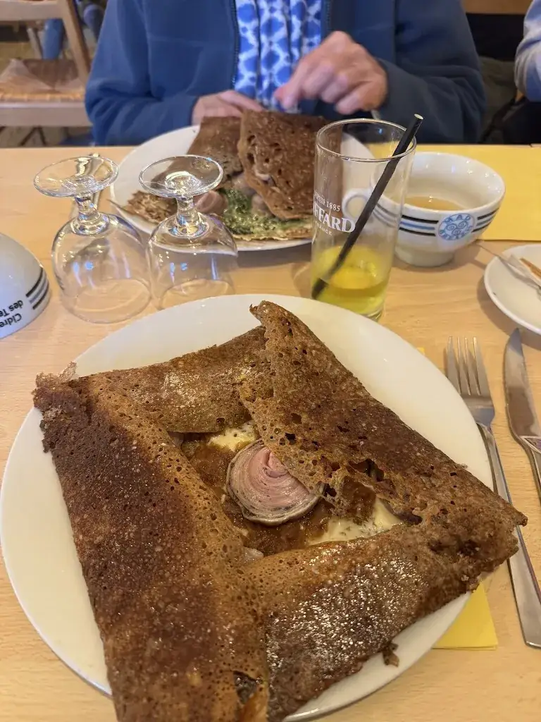 Pauline tvk_Crêperie Saint Nicolas_Turballe_review