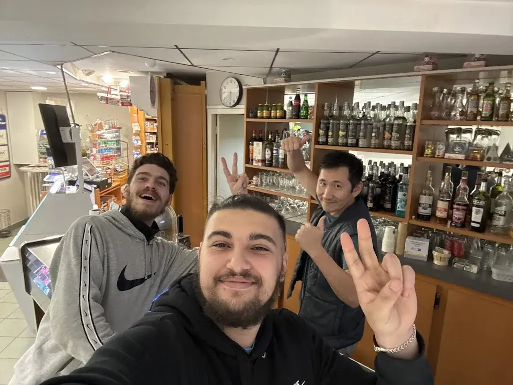 Café du Champ de Foire ristorante a Montmarault