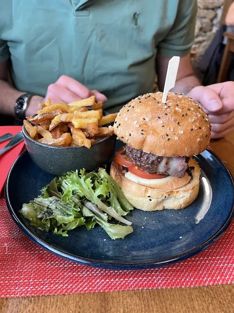 Charlotte Youell_La Table de Papa_Bignon_review