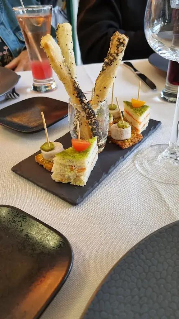 Menu_Restaurant Le Salvert_Genest-Saint-Isle_image_2