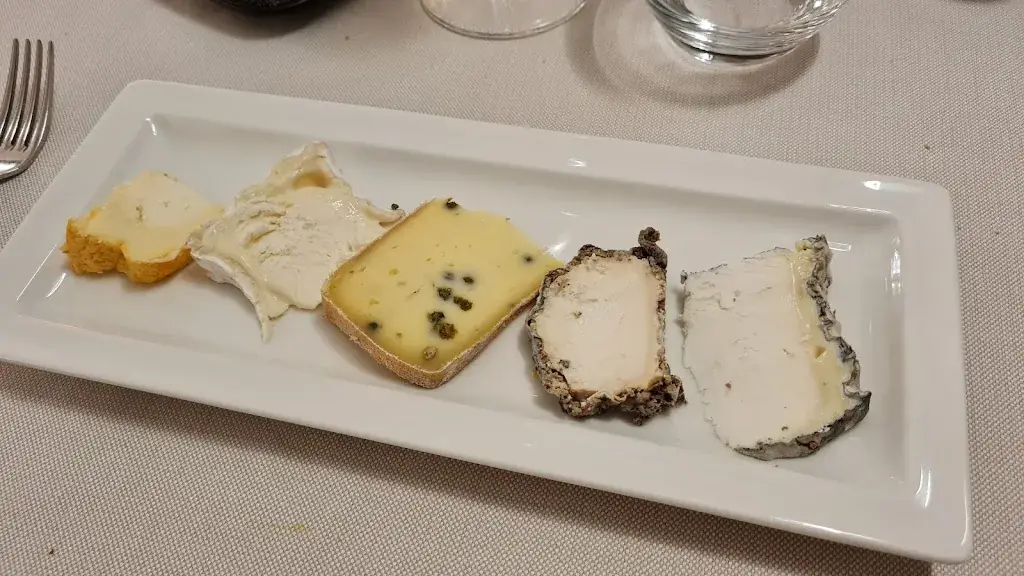 Menu_Restaurant Le Salvert_Genest-Saint-Isle_image_3