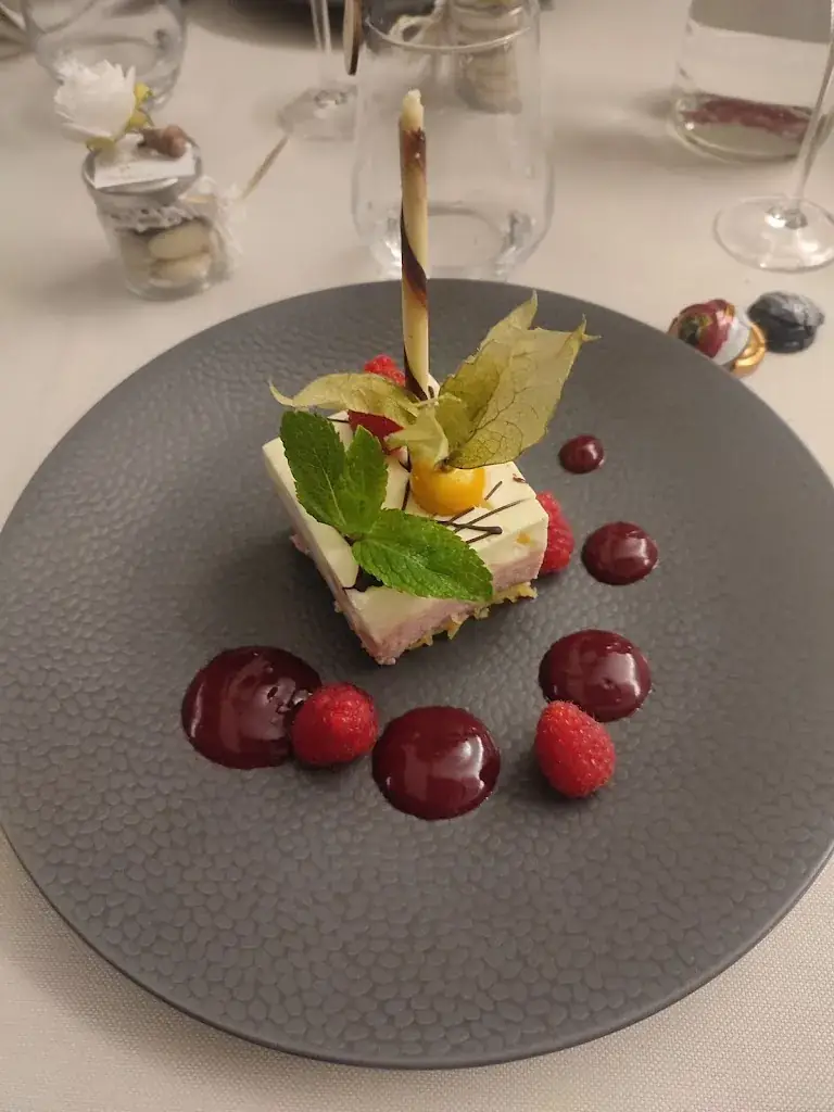 Menu_Restaurant Le Salvert_Genest-Saint-Isle_image_6