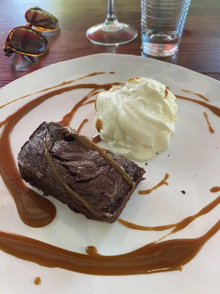 Numéro 2 restaurant in Gâvre