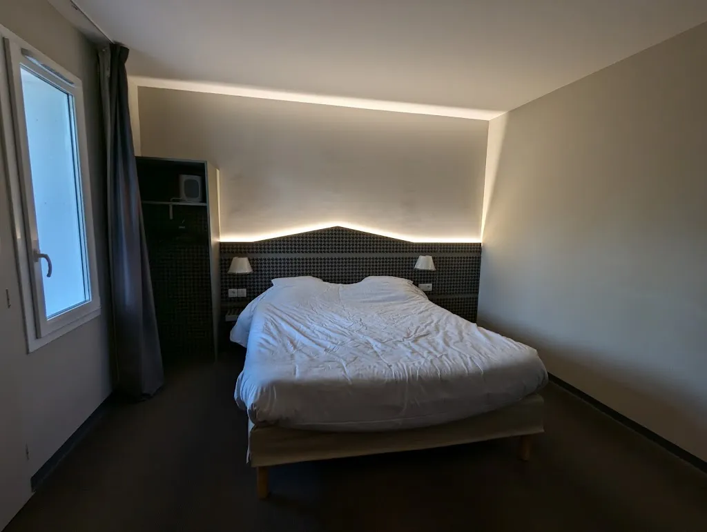 Bram Mertens_Fasthôtel Montmarault_Montmarault_review