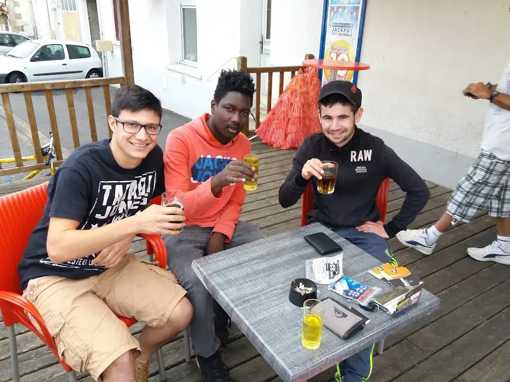 corentin levron_Le Longe_Le_review