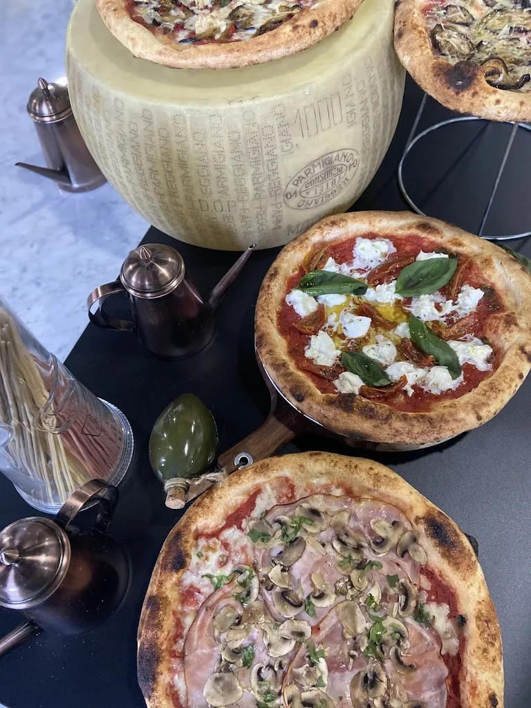 Menu_IL GUSTO DI NAPOLI_Montmarault_image_7