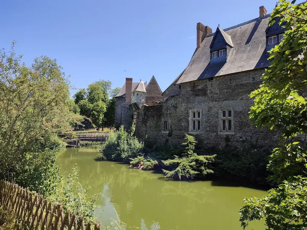 GETTI Alexandre_Château du Plessis-Macé_Longuenée-en-Anjou_recensione