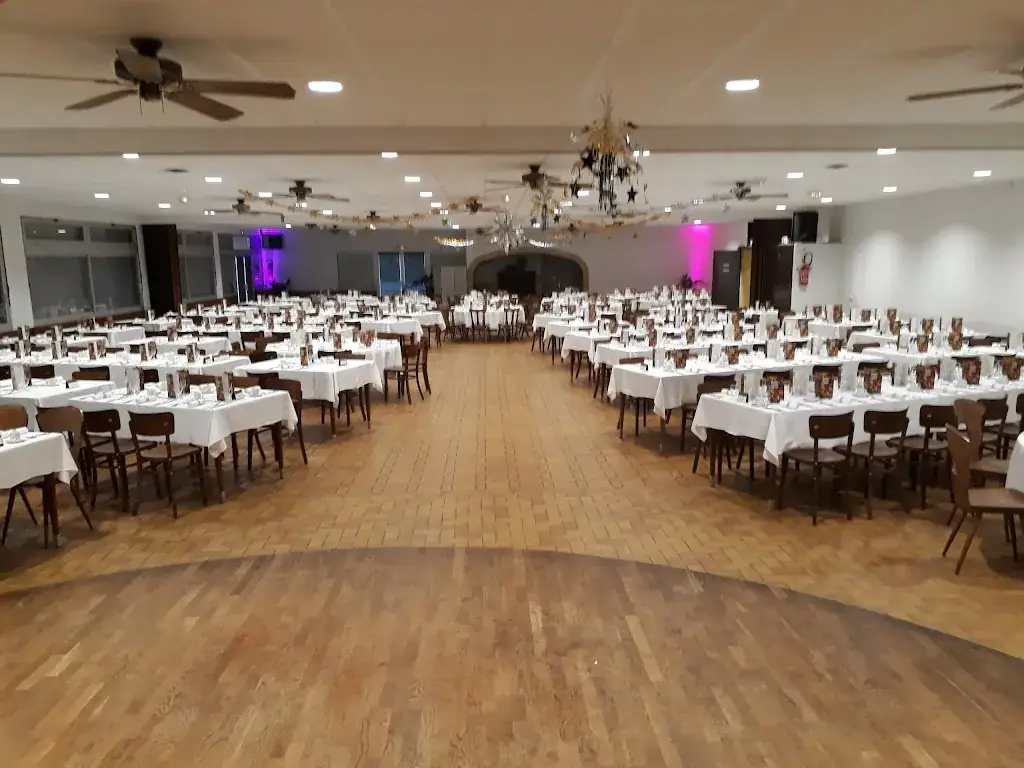 Restaurant Le Val de Viele poiré sur vie restaurant in Poiré-sur-Vie