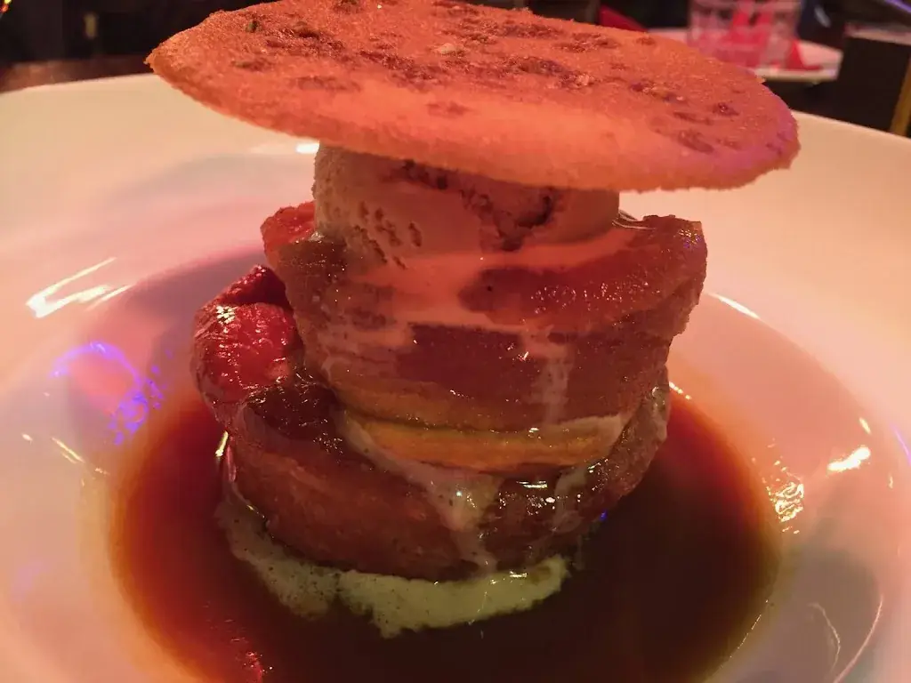 Tanya Weirdung_Café Jules_Pouliguen_review