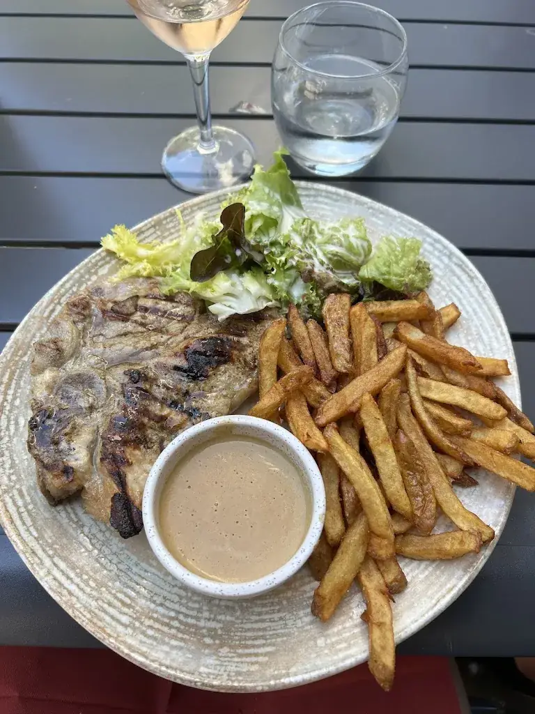 Jamie Whelan_Restaurant Le T.Bone_Pouliguen_review