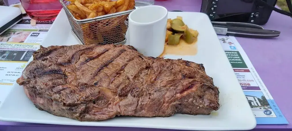 Menu_RESTAURANT LE CHARLIE FOLIE'S_Moulins_image_4