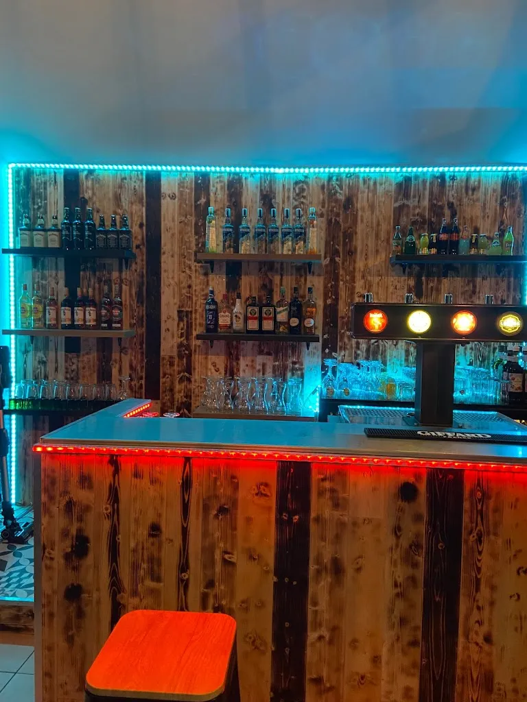 LM Bar_Baugé-en-Anjou_slider_image_1