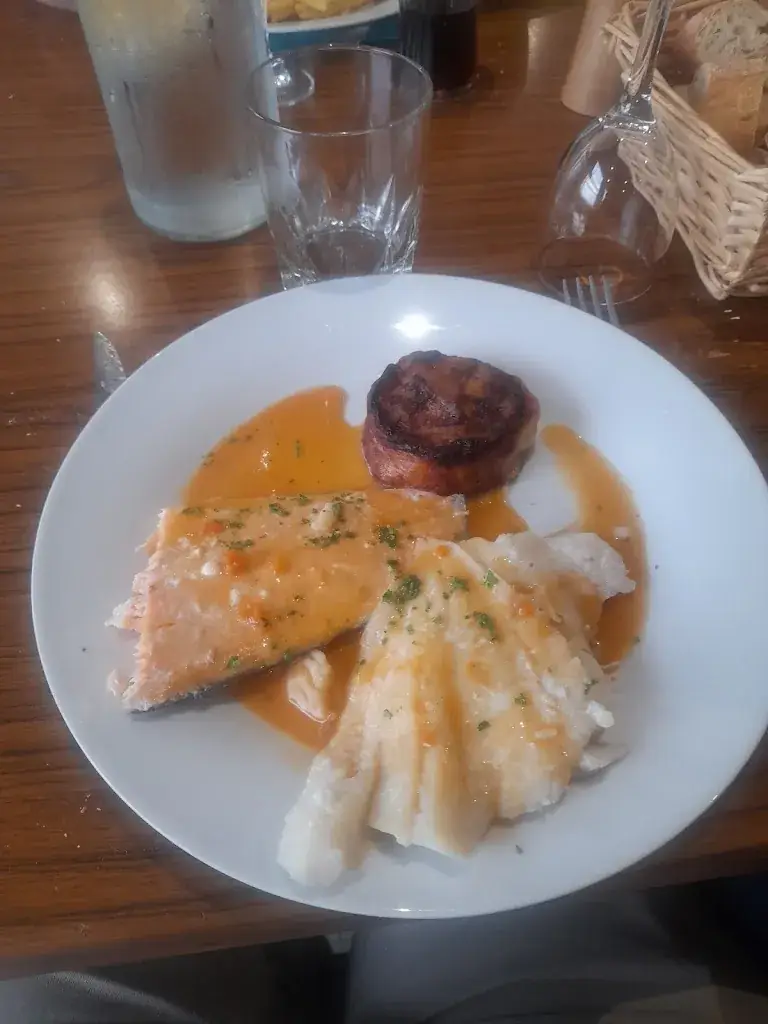 Seb Saissac_Le Paradis_Legé_review