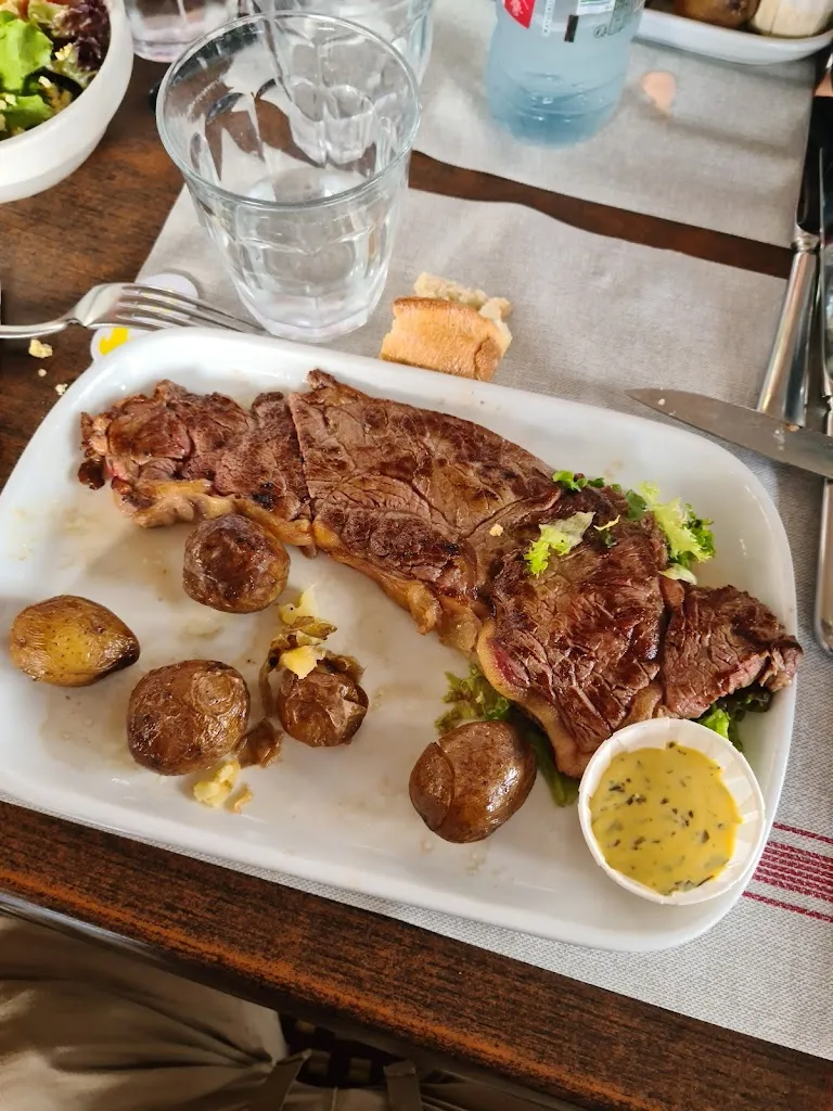 Le Bistrot_Epesses_slider_image_2