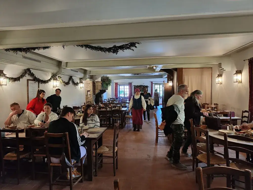 Le Relais de Poste restaurant in Epesses