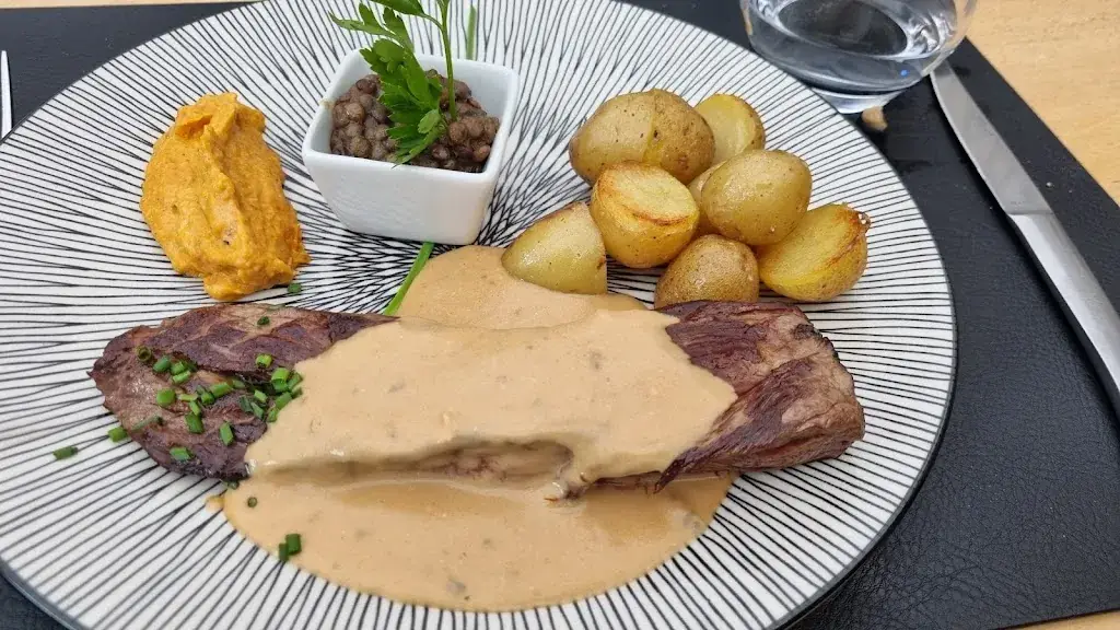 Karine CDS_Au Goût du Jour_Moulins_review