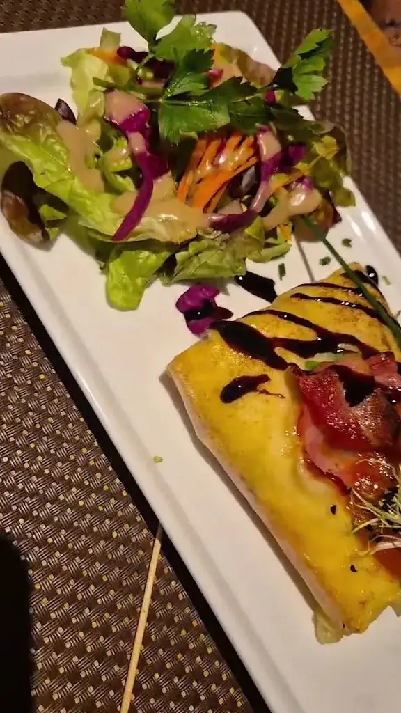 Au Goût du Jour_Moulins_slider_image_2