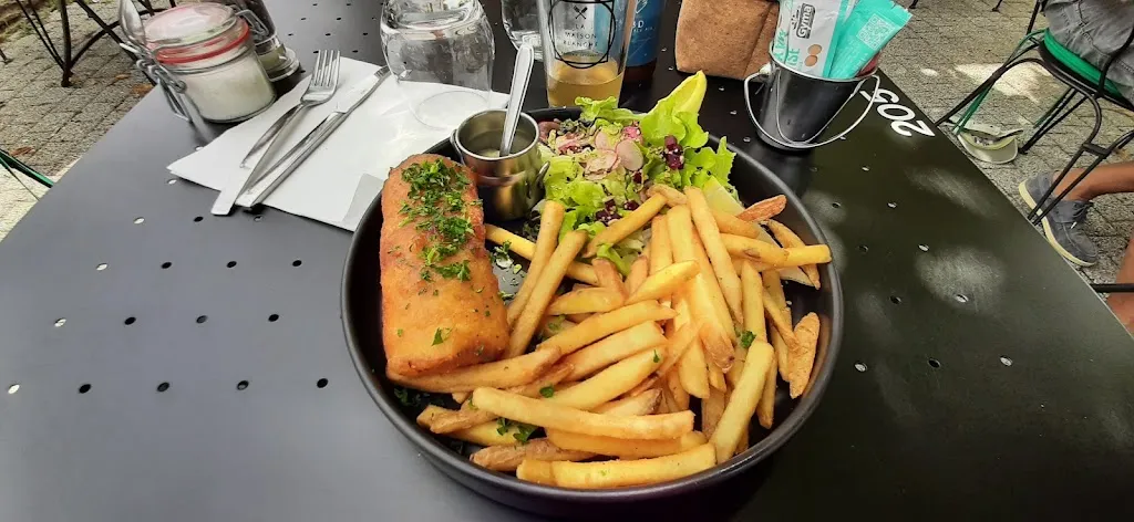 Tony Sallier_La P'tite Place_Moutiers-en-Retz_review