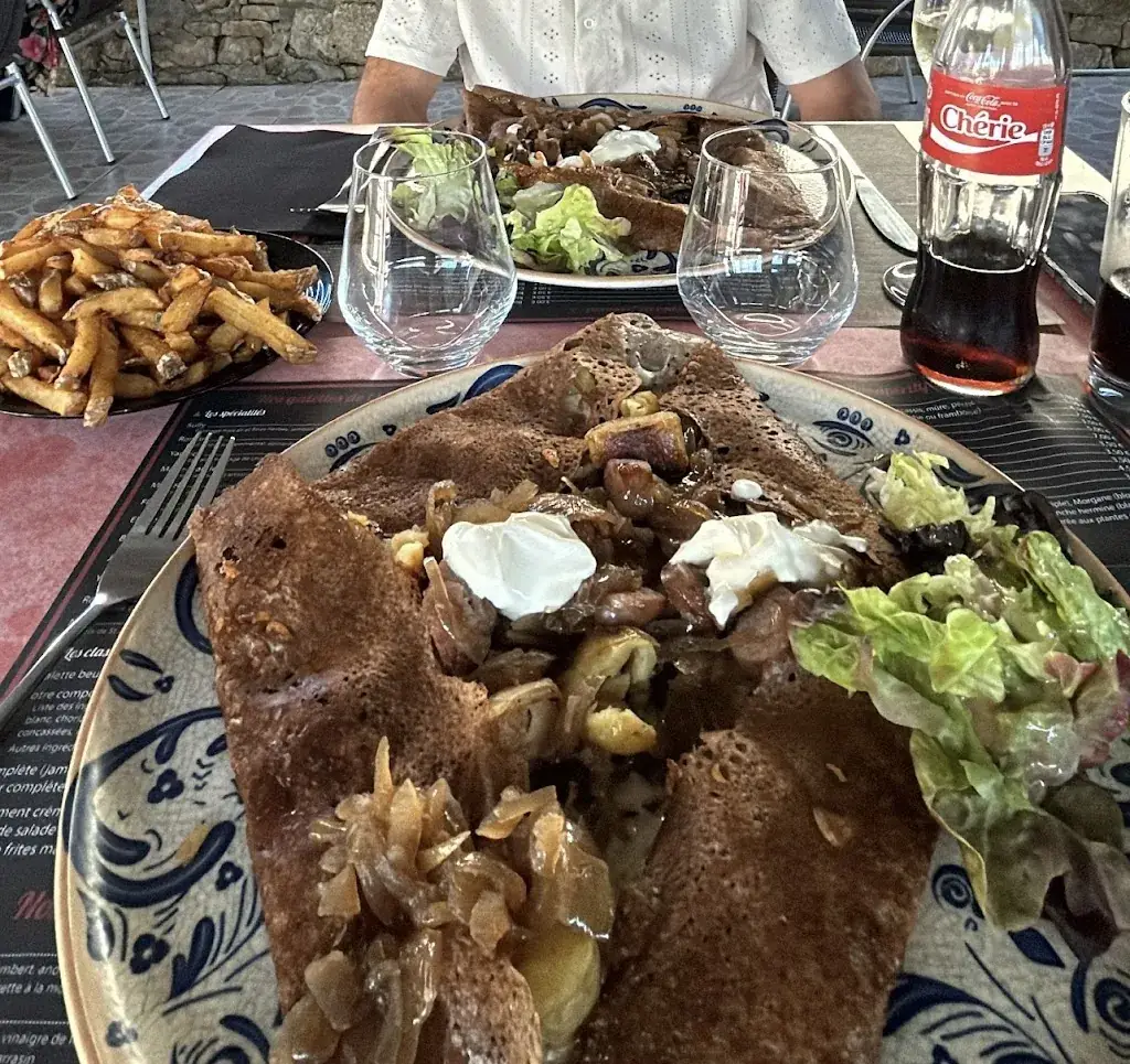 Celia Cuinier_L'Air de famille_Luçon_review