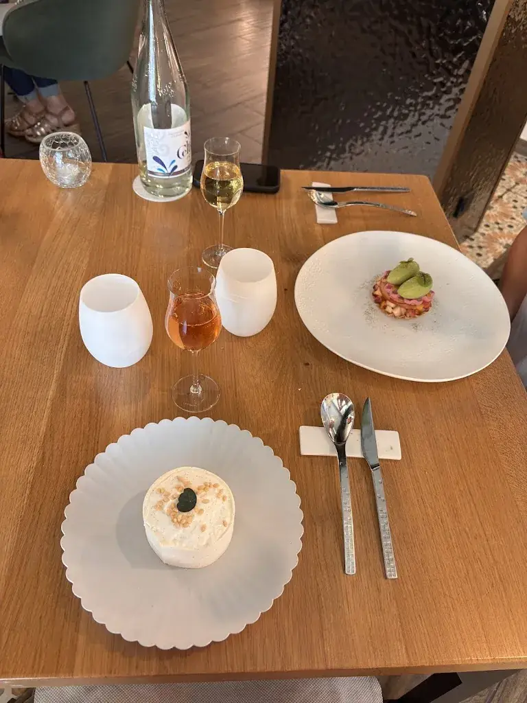 Behind The Scenes_Herbiers_slider_image_3