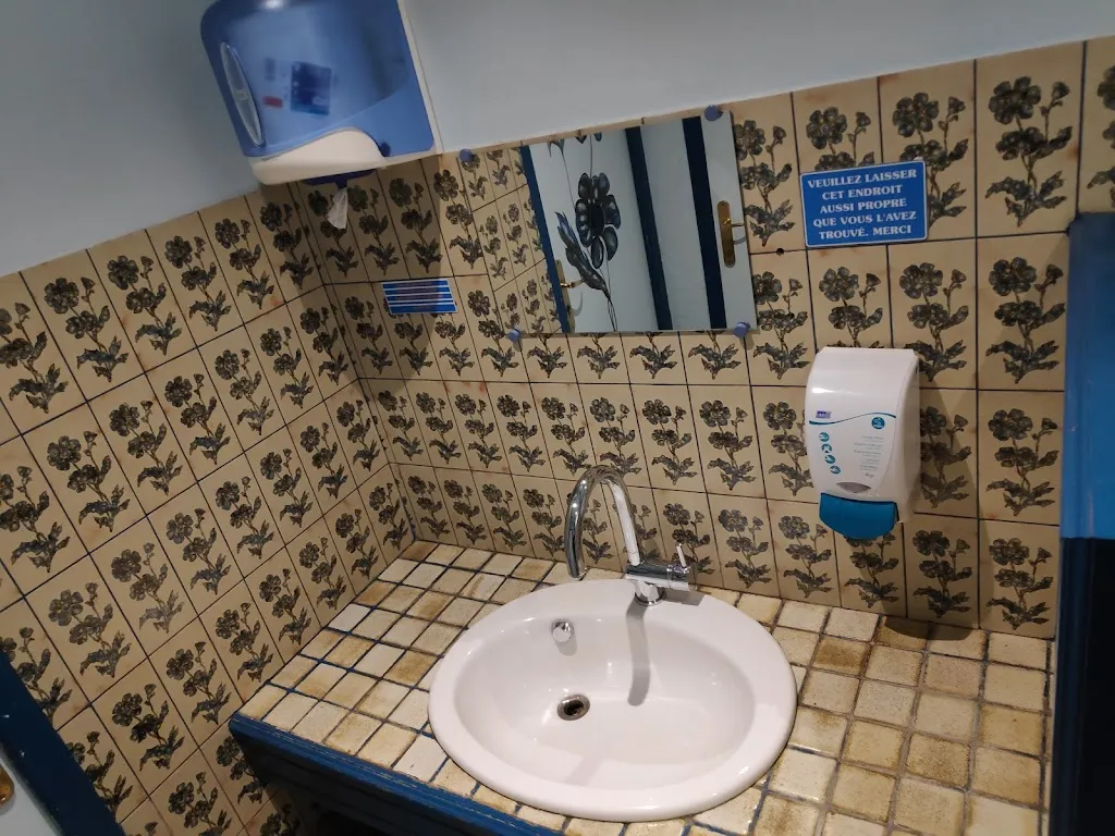 Maciek_RESTAURANT LE CAQUELON_Moulins_review