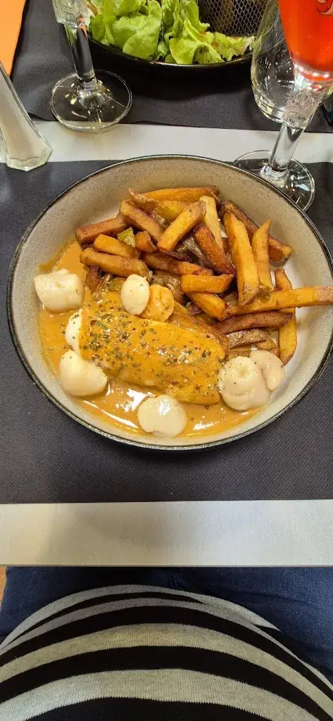 Bayard Sylvie_AMBIANCE BISTROT_Herbiers_review