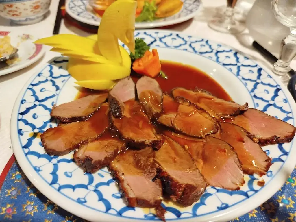 Mialinirina_Restaurant Kooki_Herbiers_review