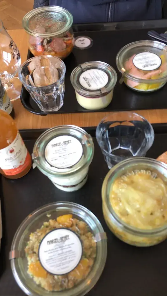 Camille Dupont_Marcel et Renée_Herbiers_review