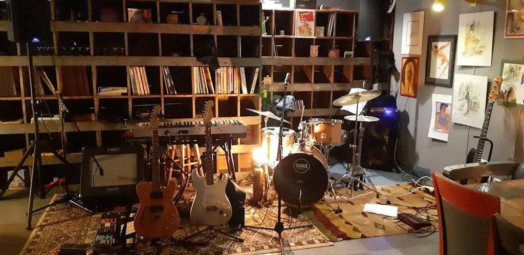 Café Le Déjà Vu_Mornant_slider_image_1