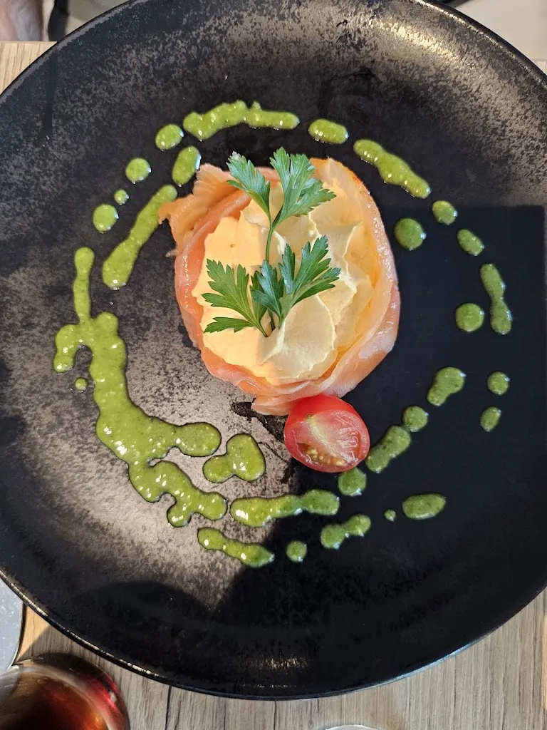 laurence berna_The Orchid Restaurant_Herbiers_review