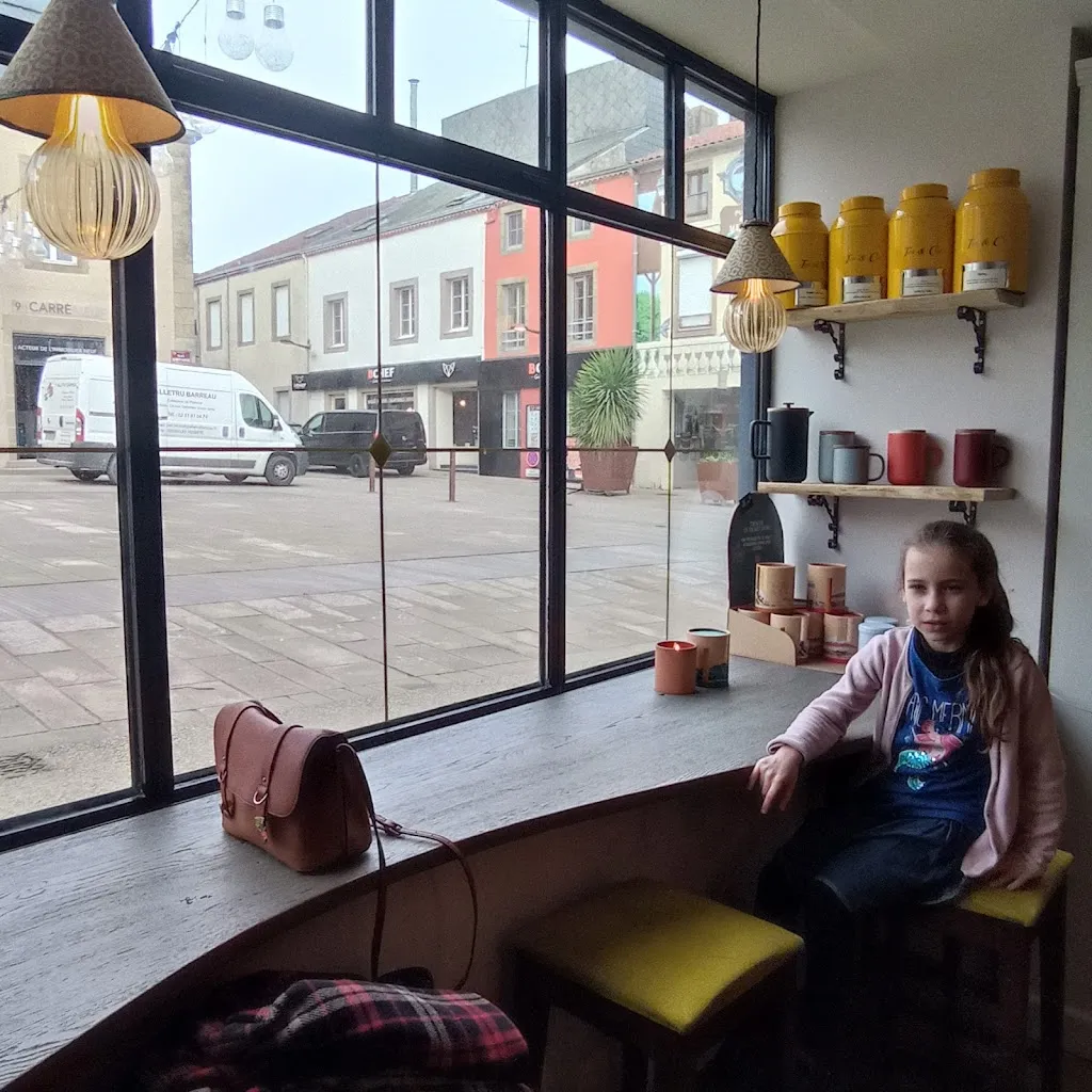 Lovy Famare_La Fabrik du Dessert_Herbiers_review