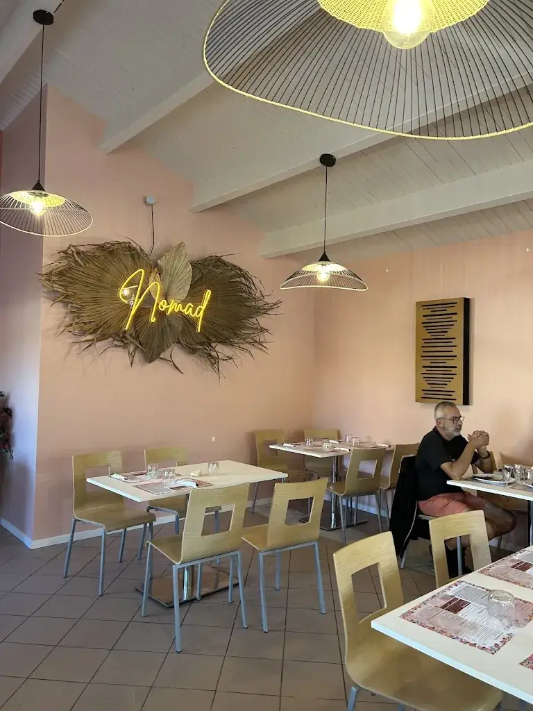 Nomad restaurant in Longeville-sur-Mer