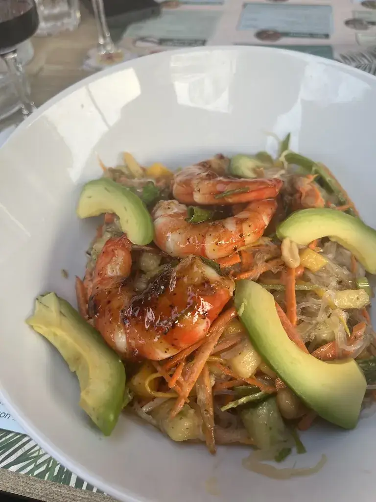 Kerry Fussell_Manuia_Longeville-sur-Mer_review