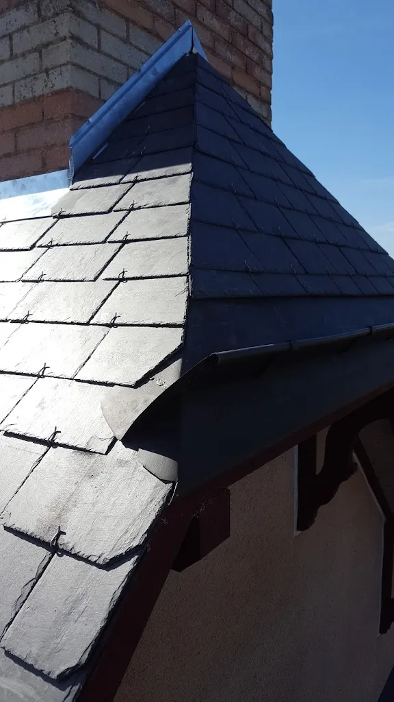 L'Escale_Louverné_slider_image_2