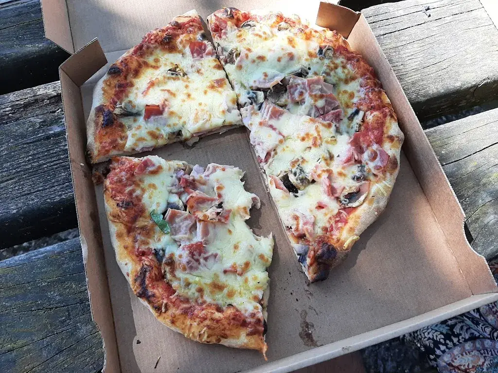 Menu_PIZZERIA La Venise Verte_Maillezais_immagine_9