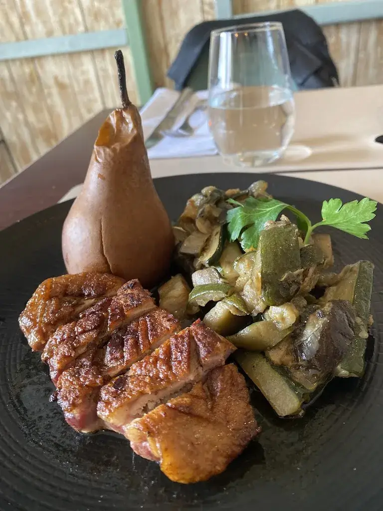 Zuzana Kapičáková_Restaurant Le Port - La Chaume_Sables-d'Olonne_review