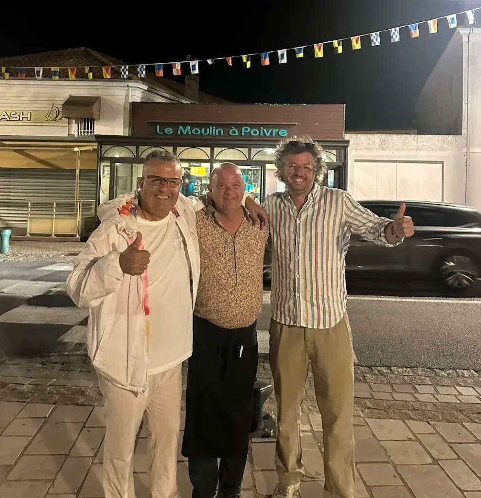 fares daou_Le Moulin à Poivre_Sables-d'Olonne_review