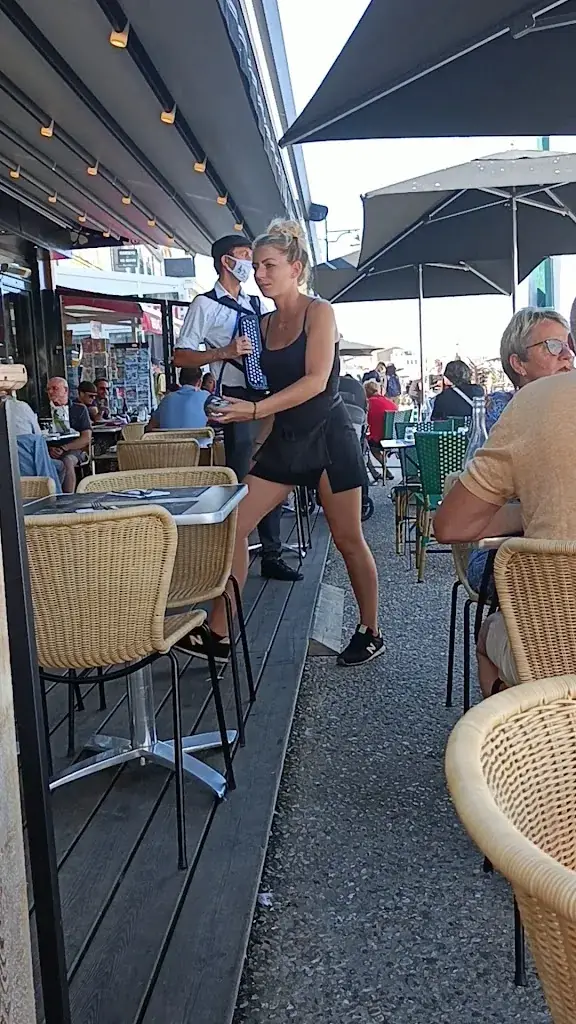 Mona Liza_Sables-d'Olonne_slider_image_2