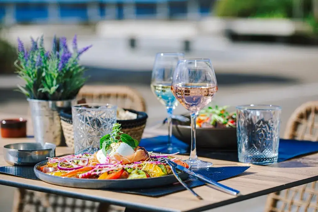 Les Régates_Sables-d'Olonne_slider_image_3