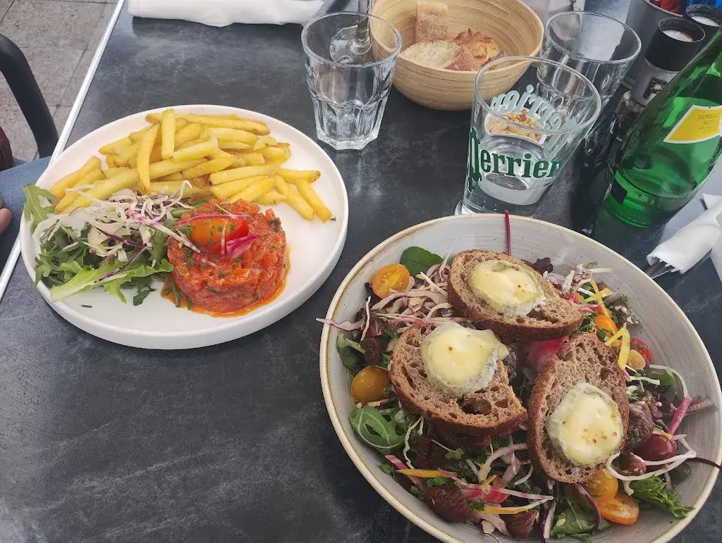 Sarah F_Chez Marcel_Sables-d'Olonne_review