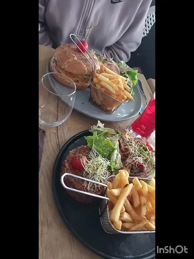 L'Océan Café_Sables-d'Olonne_slider_image_2