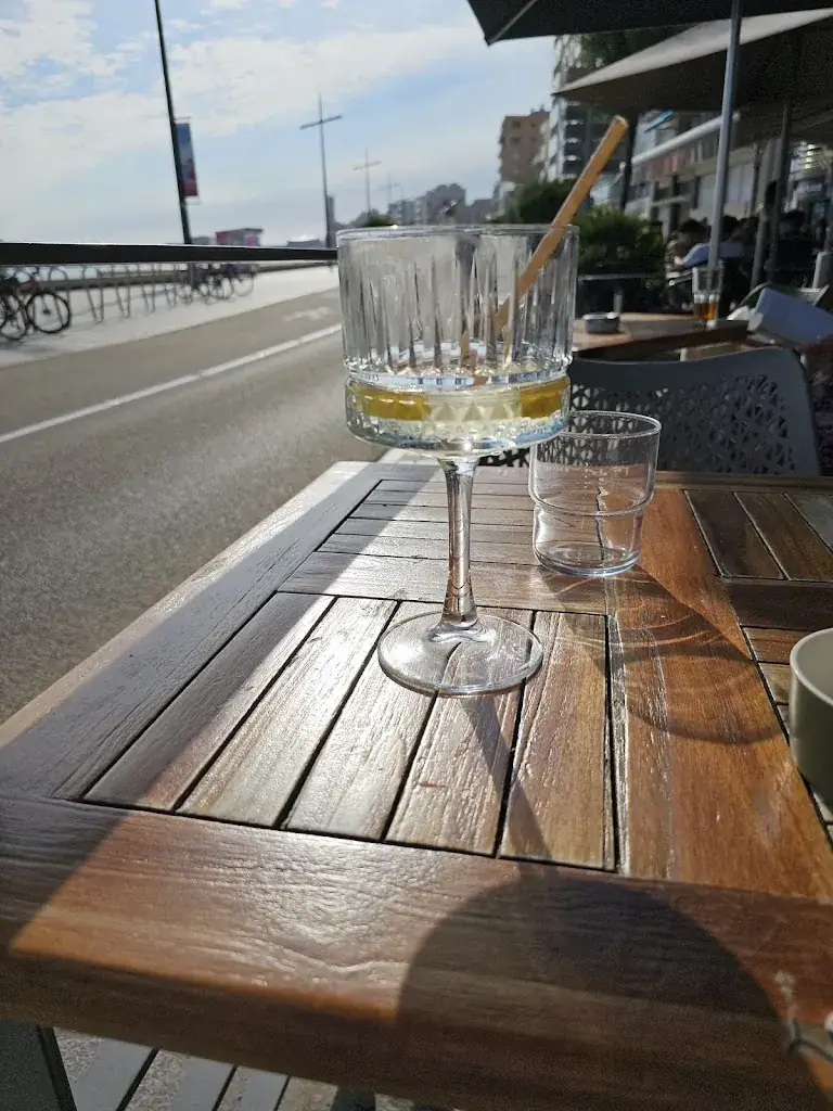 Lorraine R _Le Bistrot de Lila_Sables-d'Olonne_review