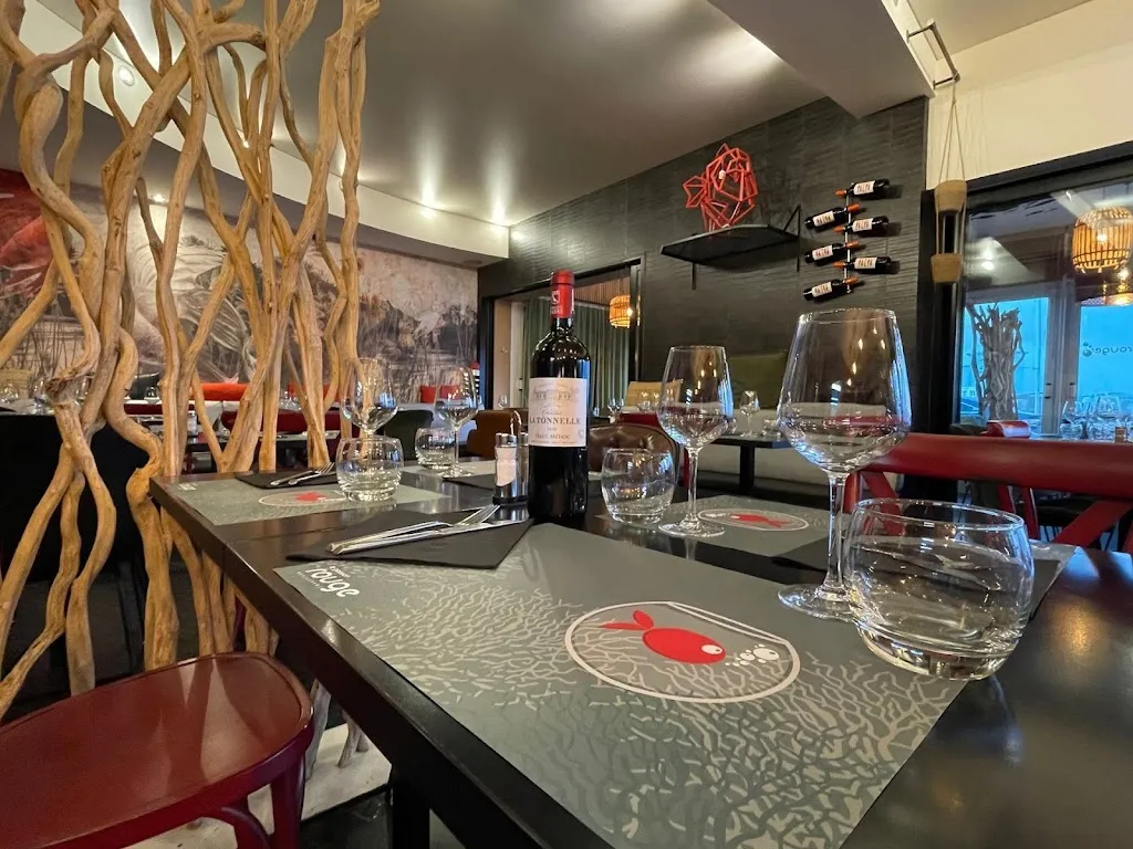 Le Poisson Rouge restaurant in Sables-d'Olonne