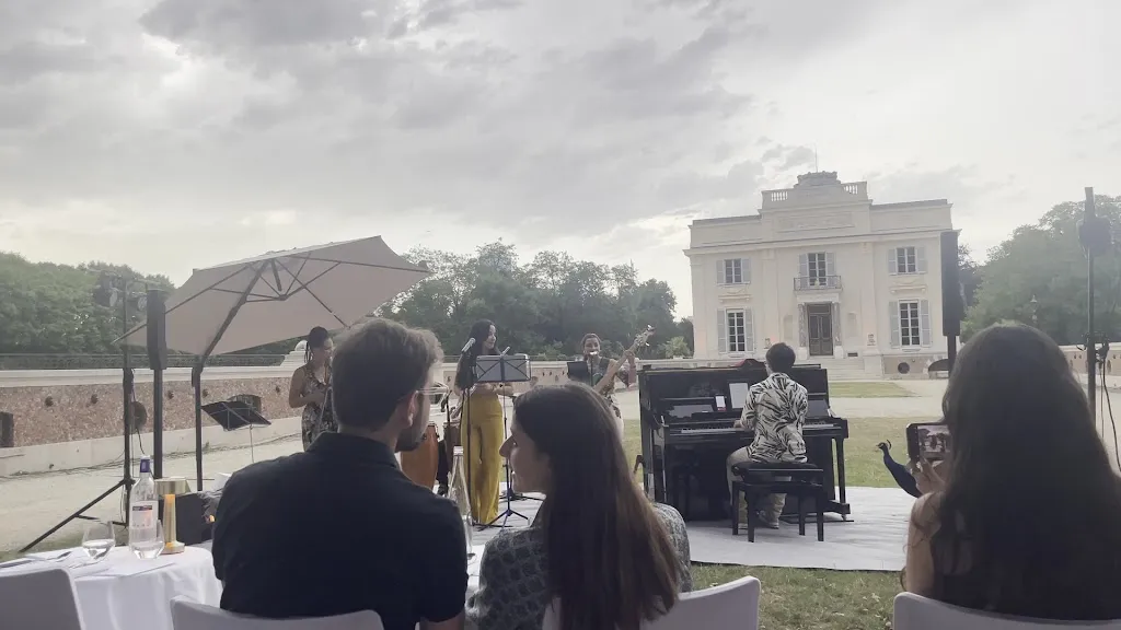 ken debby imanuela_Le Melville_Paris_review