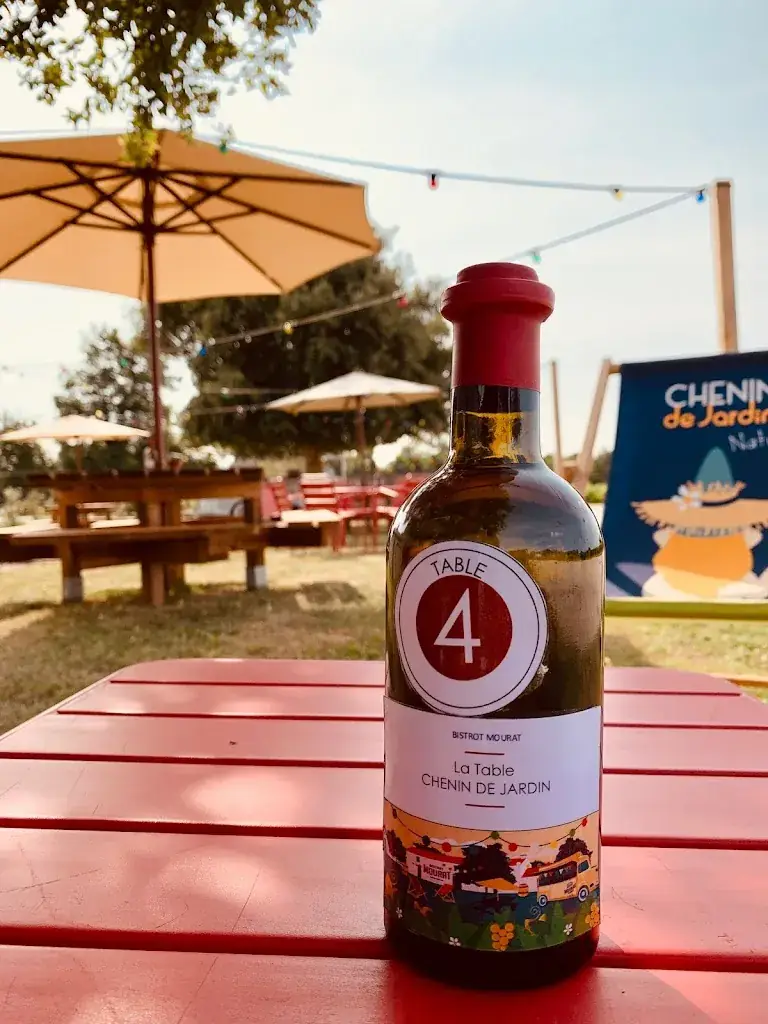 Bistrot Mourat_Mareuil-sur-Lay-Dissais_slider_image_1