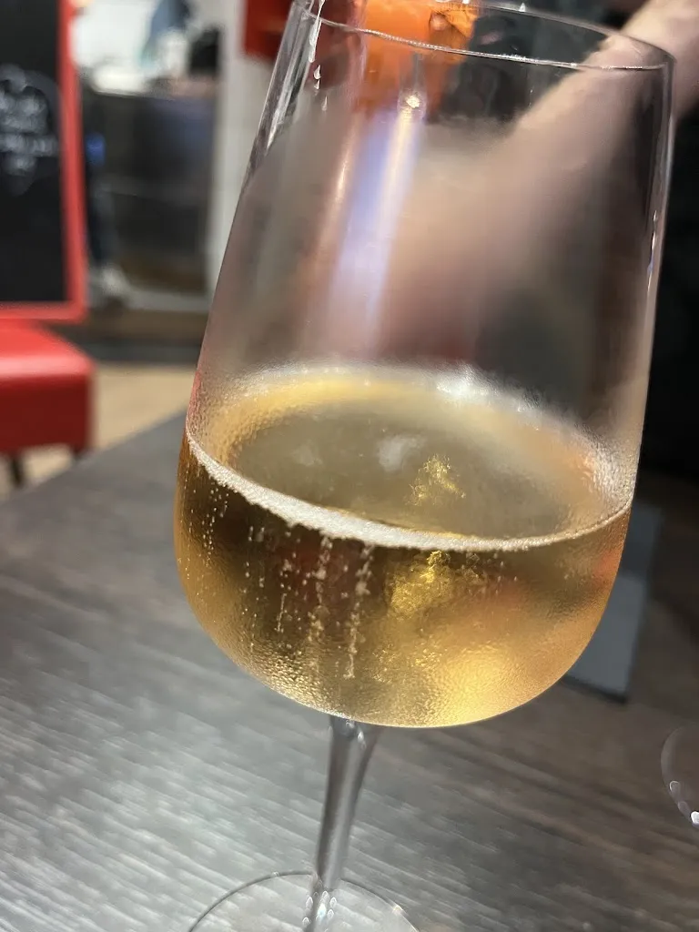 Marta Piosik_L'Ivre De Vin_Mamers_review