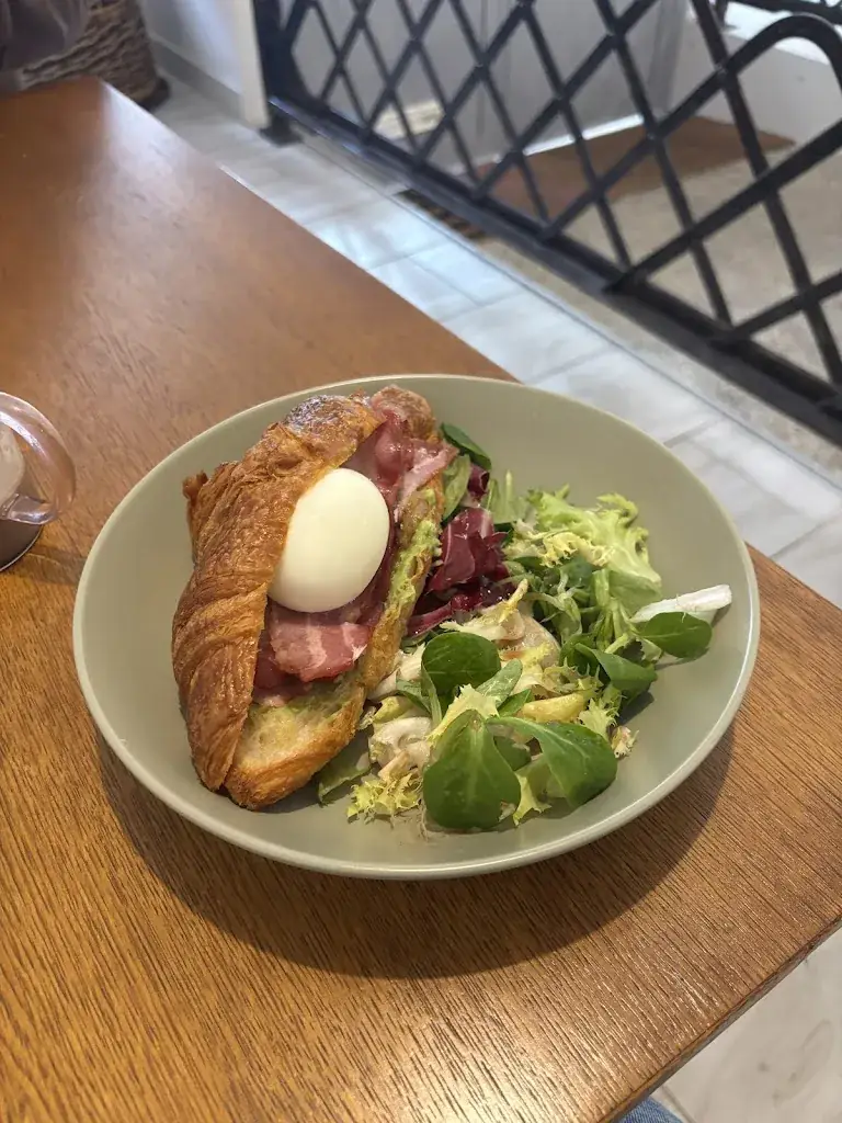 Clémence Lebon_La planque_Mamers_review