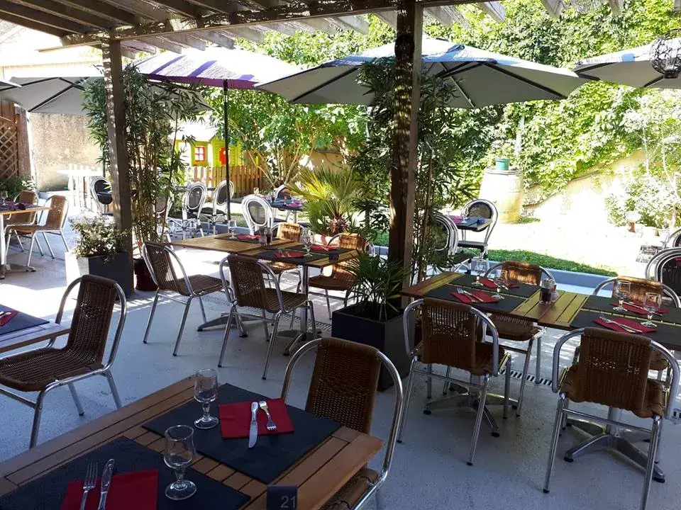 l'auberge du vigneron restaurant in Terranjou