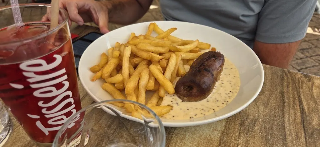 Fab FFF_L' Entre 2_Maulévrier_review