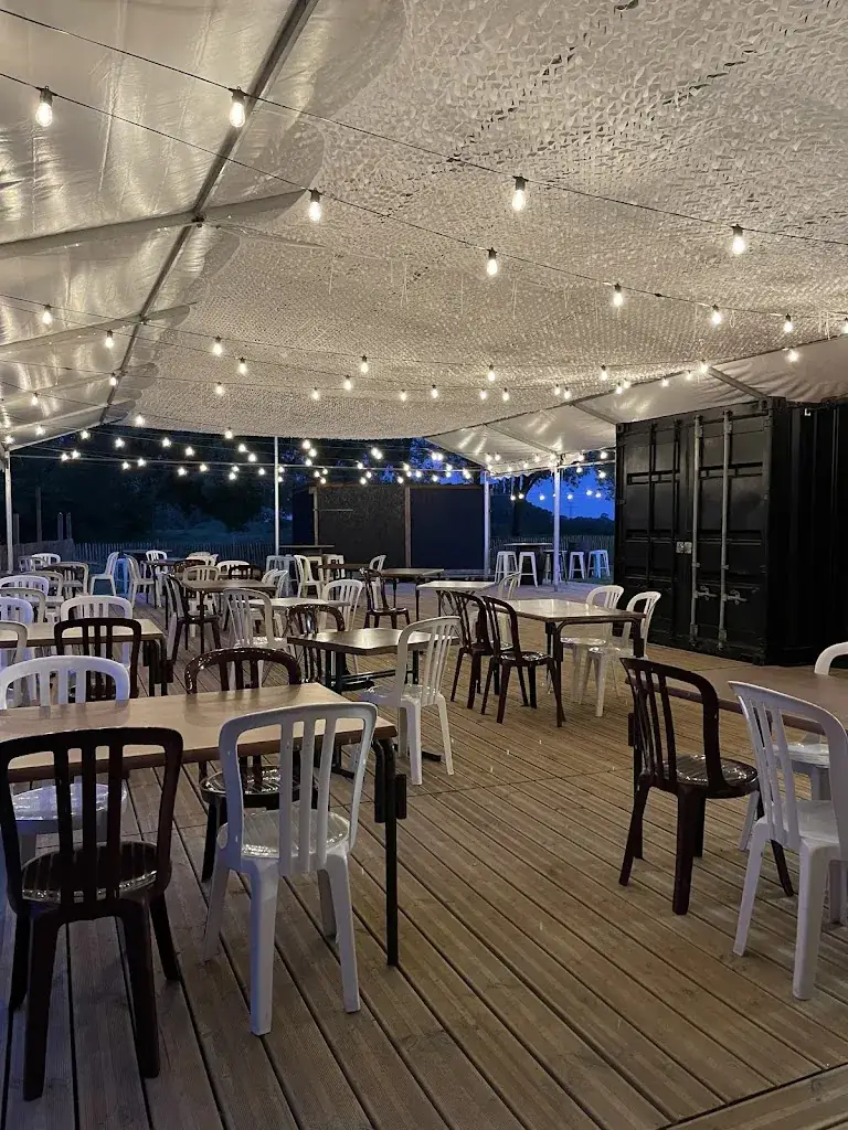 La Parenthèse restaurant in Mazé-Milon